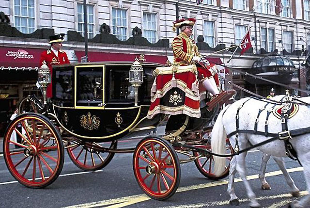 Great Stays: Sleeping with the Royals