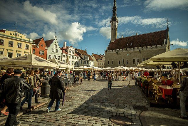 Tootling through Tallinn
