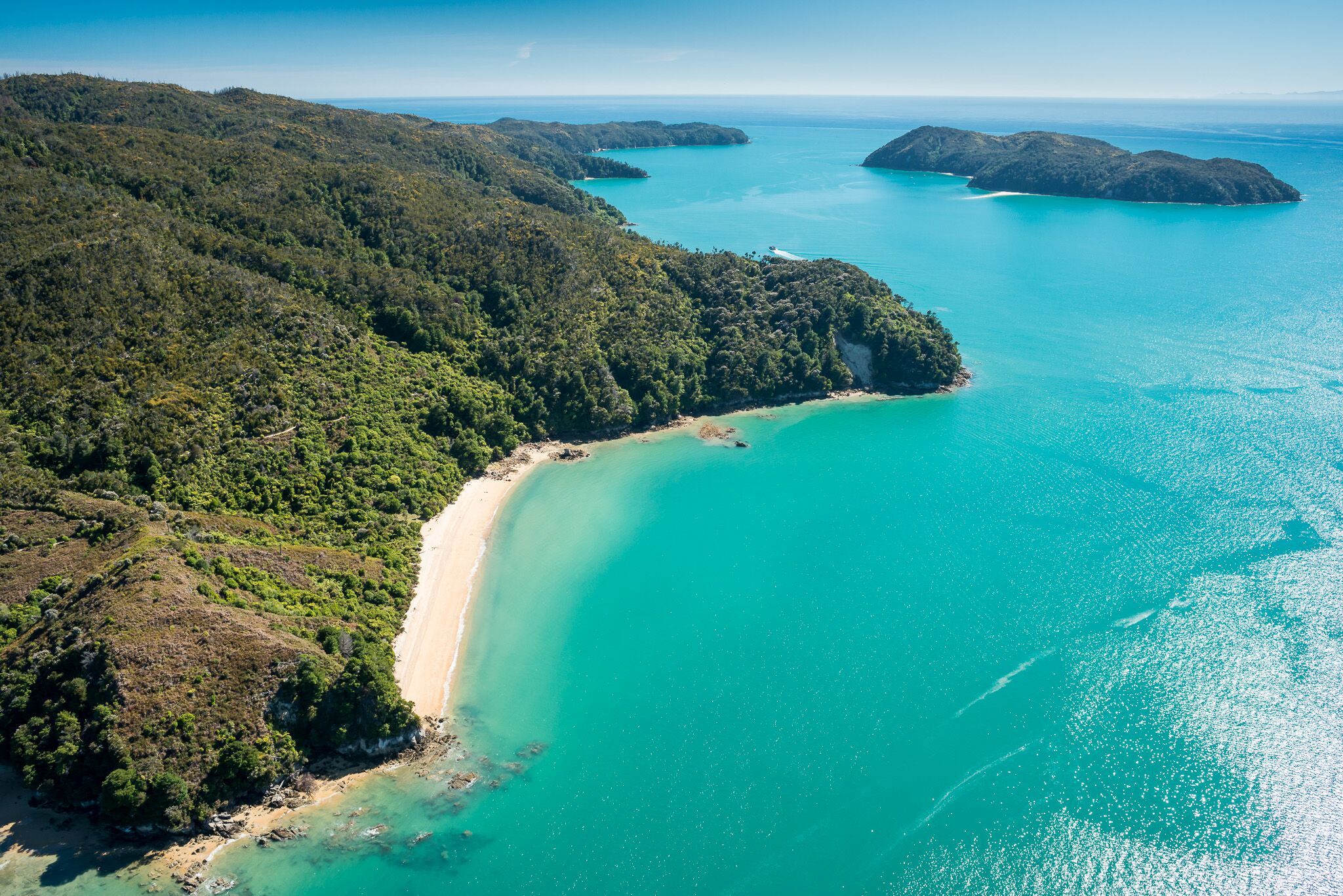 Kaiteriteri’s golden allure