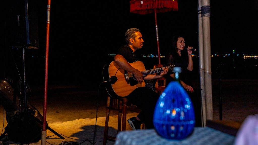 Live music on the beach at Jimbaranpuri